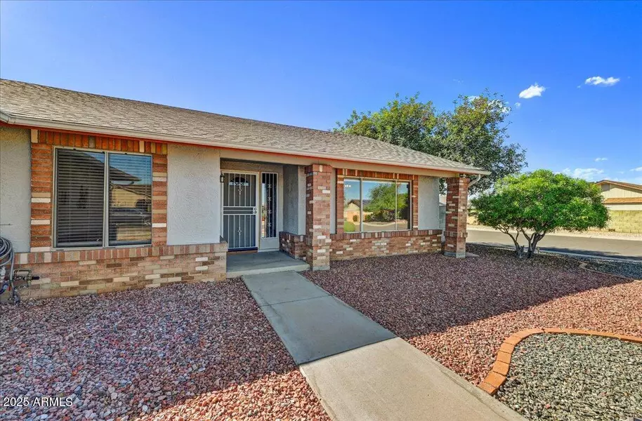 8043 W WINDROSE Drive, Peoria, AZ 85381