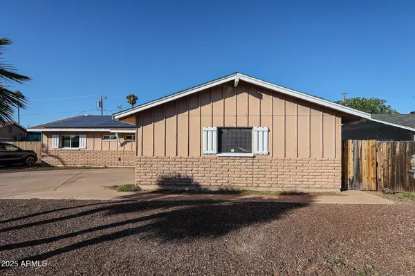 Phoenix, AZ 85029,2158 W WILLOW Avenue
