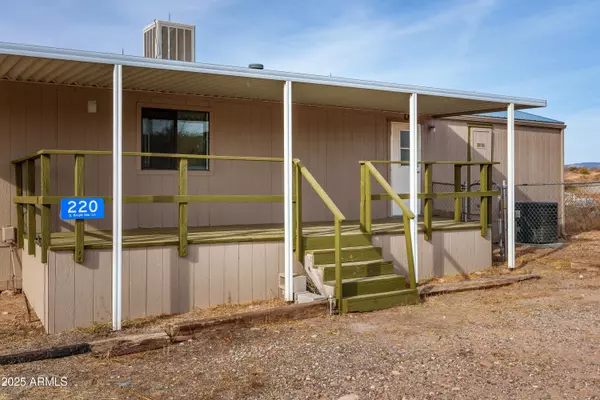 Cornville, AZ 86325,220 S BRIGHT STAR Lane