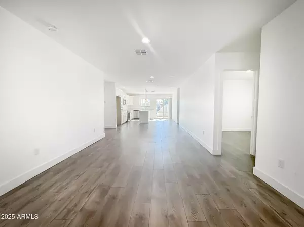 Tempe, AZ 85281,2055 E ORANGE Street