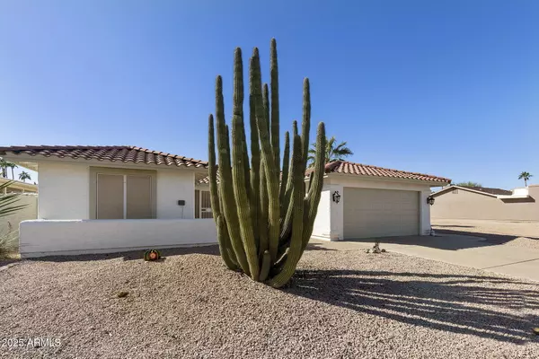 Sun Lakes, AZ 85248,25806 S BOXWOOD Drive