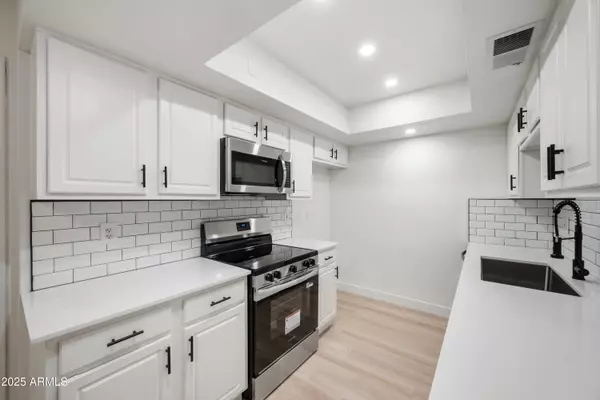 Scottsdale, AZ 85257,1244 N 85TH Place