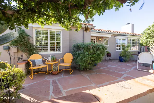 Phoenix, AZ 85013,931 W VERDE Lane