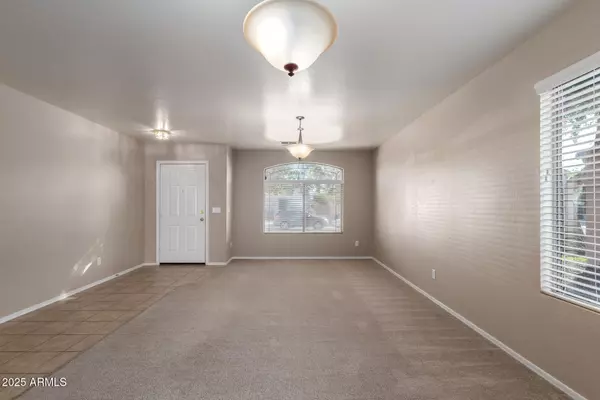 Tolleson, AZ 85353,10520 W MAGNOLIA Street