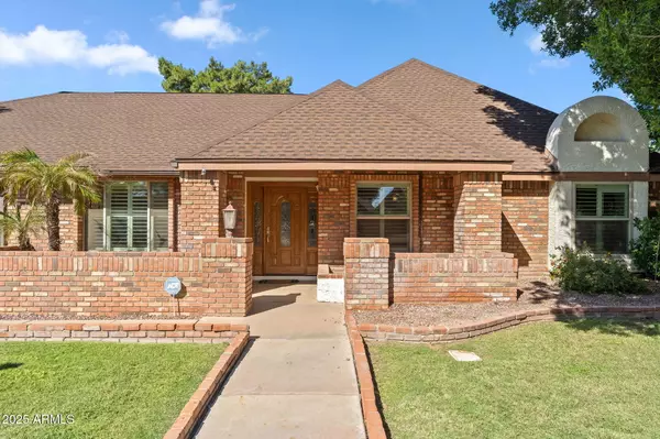 Mesa, AZ 85202,2334 W LOBO Avenue