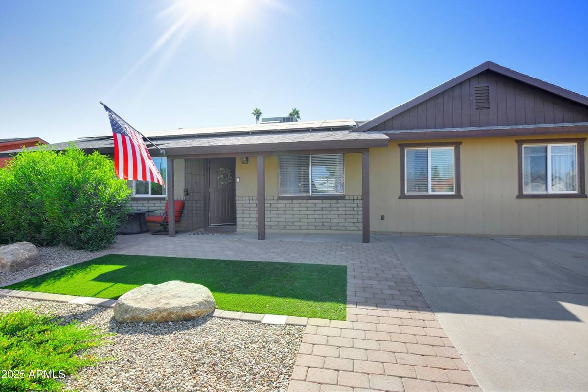 Phoenix, AZ 85029,3915 W CHOLLA Street