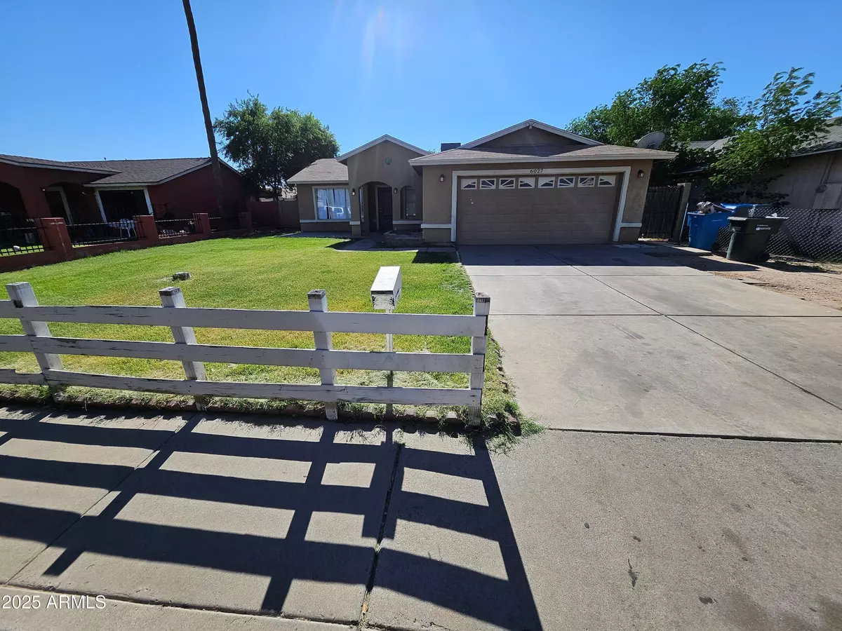 Phoenix, AZ 85035,6027 W ROANOKE Avenue