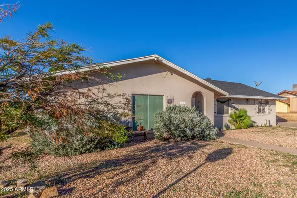 Phoenix, AZ 85029,3654 W SHANGRI LA Road