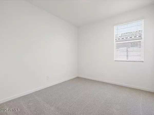 San Tan Valley, AZ 85143,7519 E COZY COTTAGE Lane