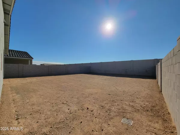 San Tan Valley, AZ 85143,7560 E COZY COTTAGE Lane