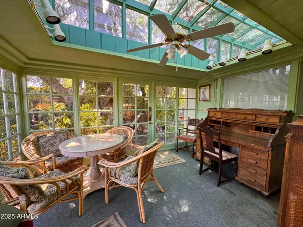 Phoenix, AZ 85023,1647 W VILLA RITA Drive