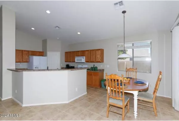 Chandler, AZ 85286,3077 E KINGBIRD Place