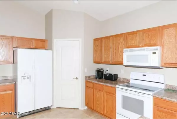 Chandler, AZ 85286,3077 E KINGBIRD Place