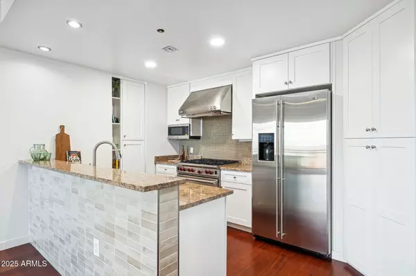 Scottsdale, AZ 85251,6803 E MAIN Street #4413