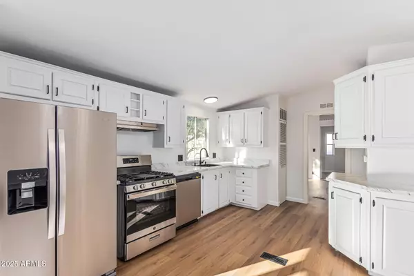 Peoria, AZ 85345,11275 N 99TH Avenue #10