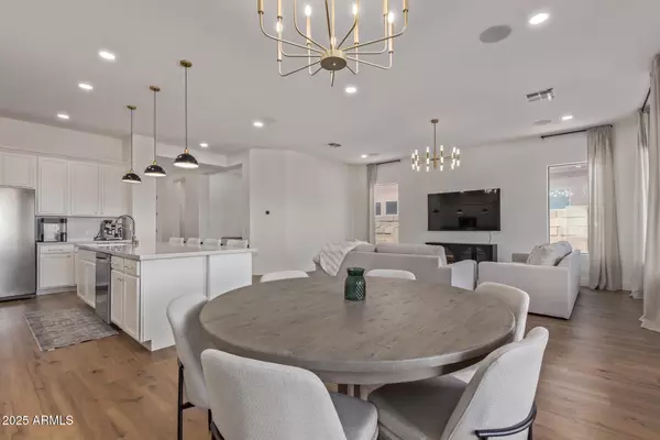 Phoenix, AZ 85083,6422 W Brookhart Way