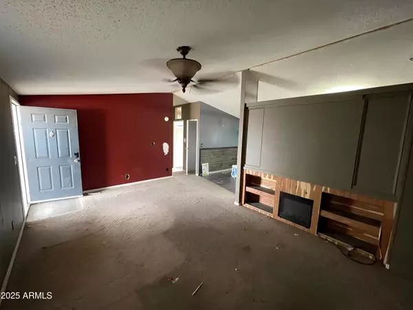 Quartzsite, AZ 85346,865 W MOUNTAIN VIEW Lane