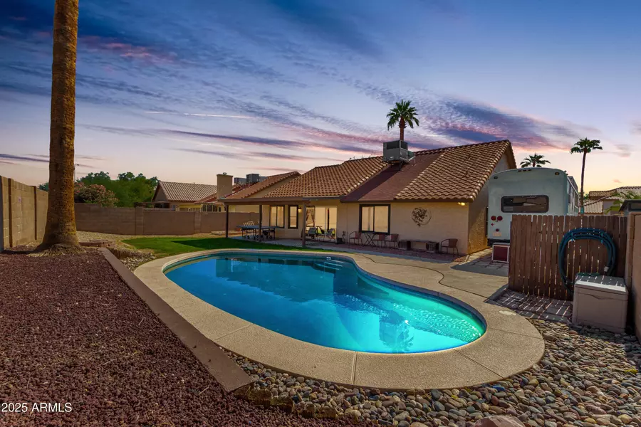 15718 W DURANGO Street, Goodyear, AZ 85338