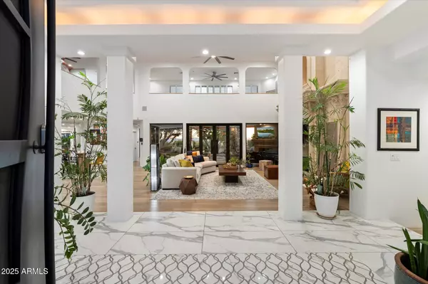 Scottsdale, AZ 85255,9643 E CASITAS DEL RIO Drive