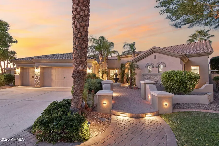 9180 W MOLLY Lane, Peoria, AZ 85383