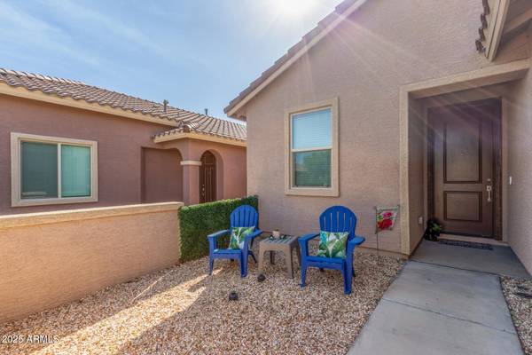 Phoenix, AZ 85043,6343 W WARNER Street