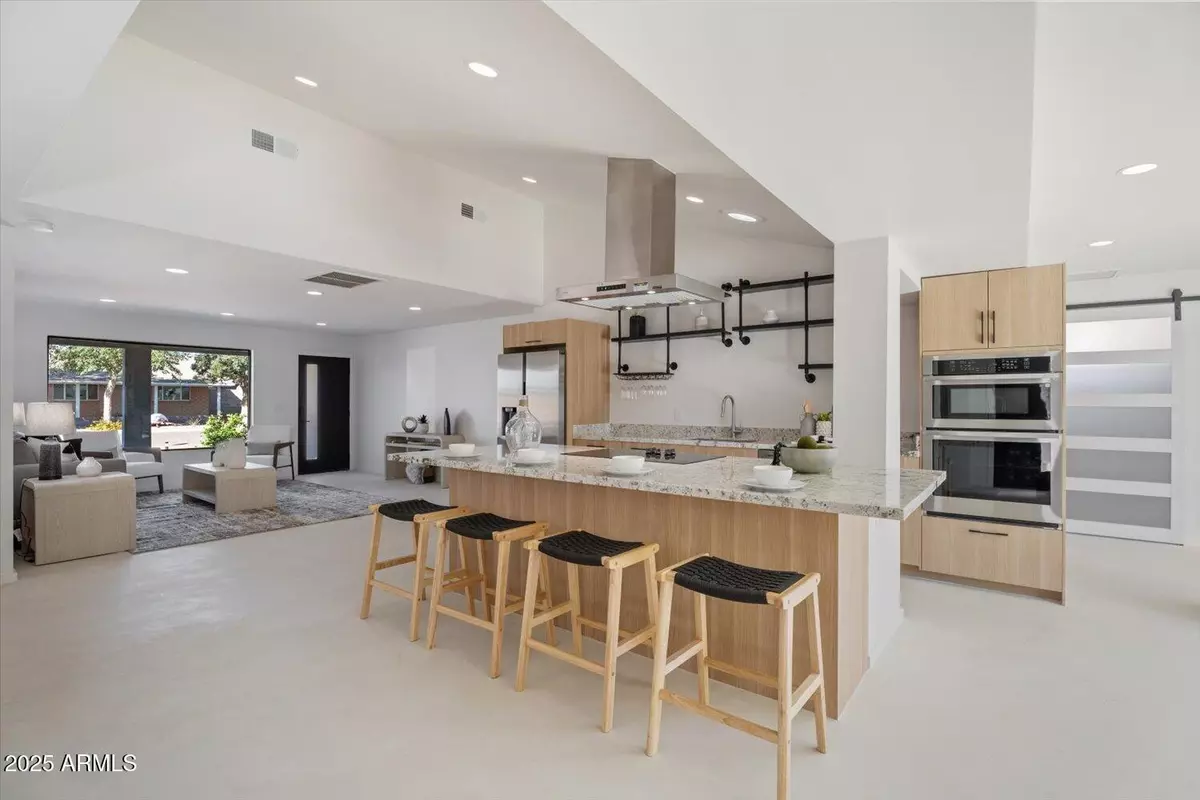 Scottsdale, AZ 85257,1703 N 74TH Place