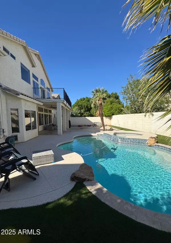 Tempe, AZ 85283,1918 E TODD Drive