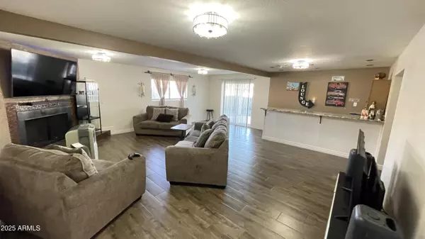 Mesa, AZ 85201,1462 W UNIVERSITY Drive