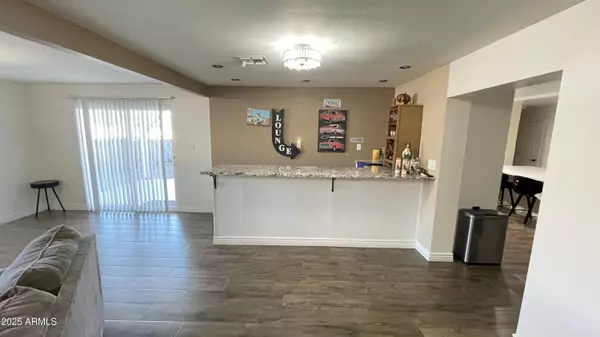 Mesa, AZ 85201,1462 W UNIVERSITY Drive