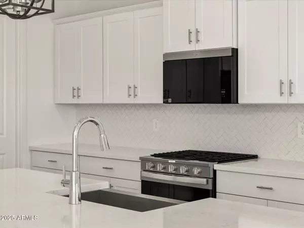 Surprise, AZ 85379,15981 W DESERT SPOON Drive