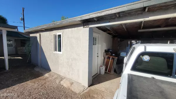 Phoenix, AZ 85007,1813 W SHERMAN Street