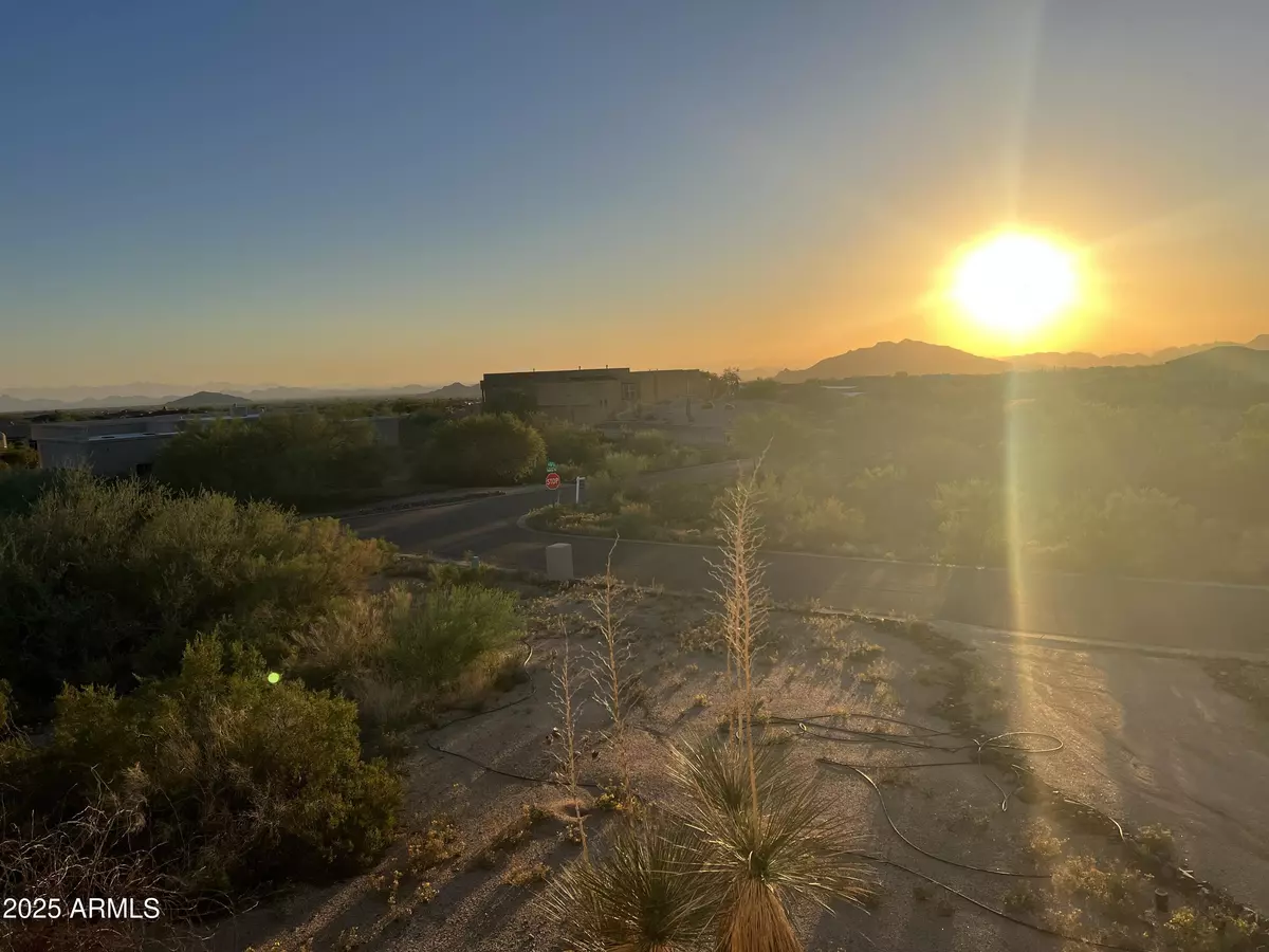 Scottsdale, AZ 85262,11006 E Santa Fe Trail