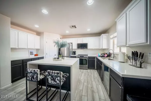 Tolleson, AZ 85353,10044 W PRESTON Lane W #0