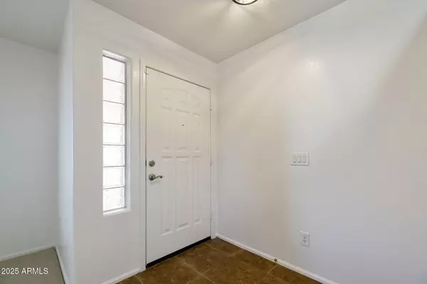 Phoenix, AZ 85085,2404 W SILVER SAGE Lane