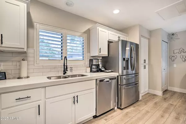 Scottsdale, AZ 85260,15050 N THOMPSON PEAK Parkway #1036