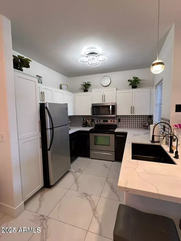 Scottsdale, AZ 85254,5335 E SHEA Boulevard #1111