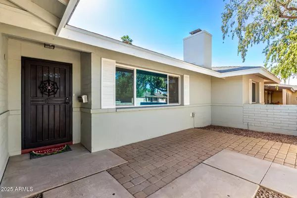 Tempe, AZ 85282,1959 E LAGUNA Drive