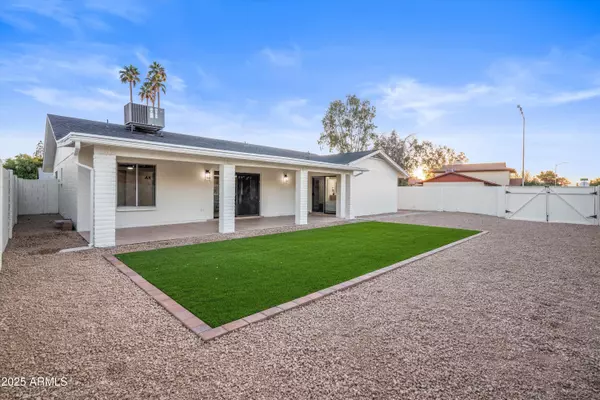 Mesa, AZ 85210,1930 S BEVERLY --