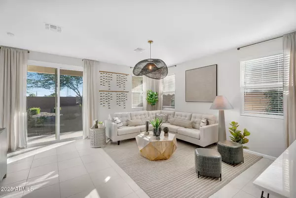 San Tan Valley, AZ 85140,3111 E BARREL RACE Road