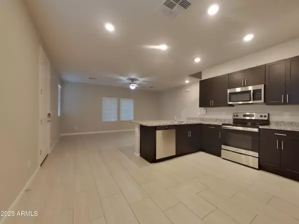 Peoria, AZ 85383,12563 W HUMMINGBIRD Terrace