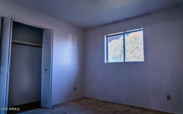 Phoenix, AZ 85019,3609 W DENTON Lane