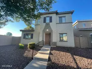 561 N RANGER Trail, Gilbert, AZ 85234