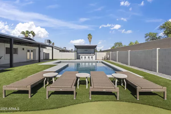 Tempe, AZ 85282,2166 E GREENWAY Drive