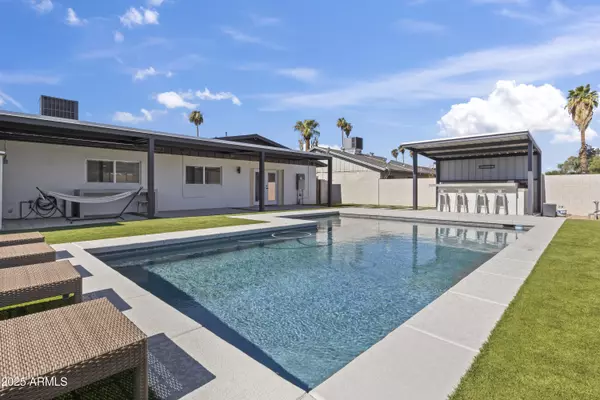 Tempe, AZ 85282,2166 E GREENWAY Drive