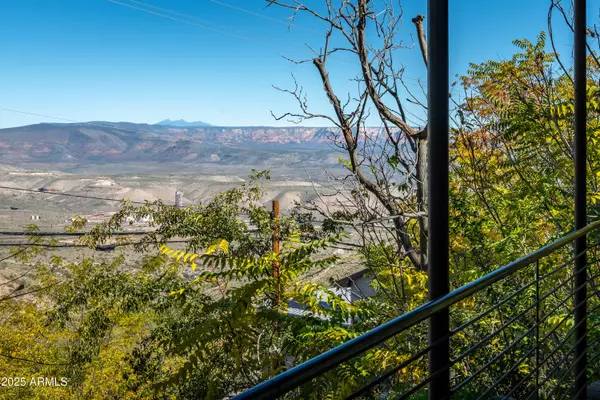 Jerome, AZ 86331,100 DUNDEE Avenue