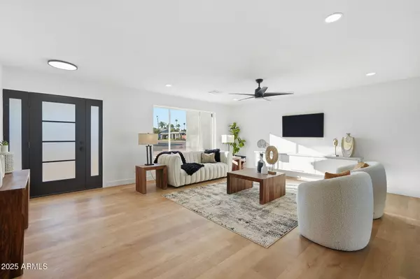 Phoenix, AZ 85028,11631 N 30TH Street