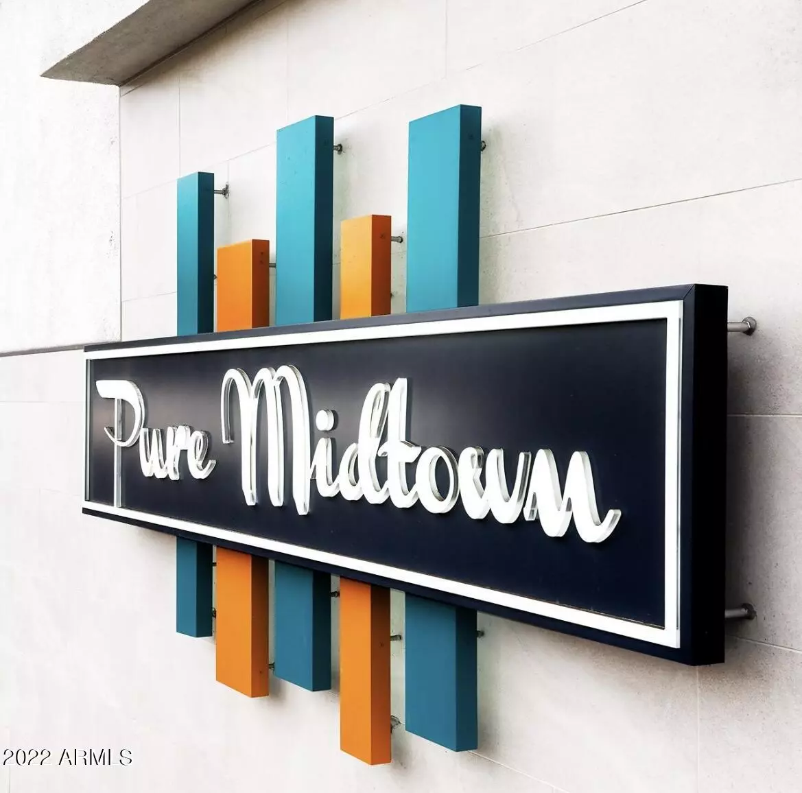 Phoenix, AZ 85013,425 W OSBORN Road #420