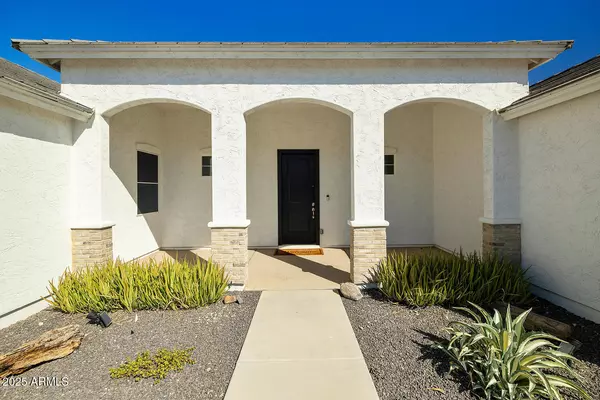 San Tan Valley, AZ 85143,256 W PERKINS Street