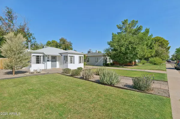 Phoenix, AZ 85013,1110 W HEATHERBRAE Drive