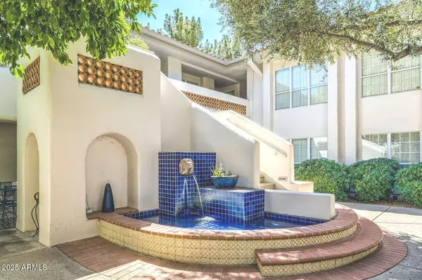 Tempe, AZ 85283,5200 S LAKESHORE Drive #119